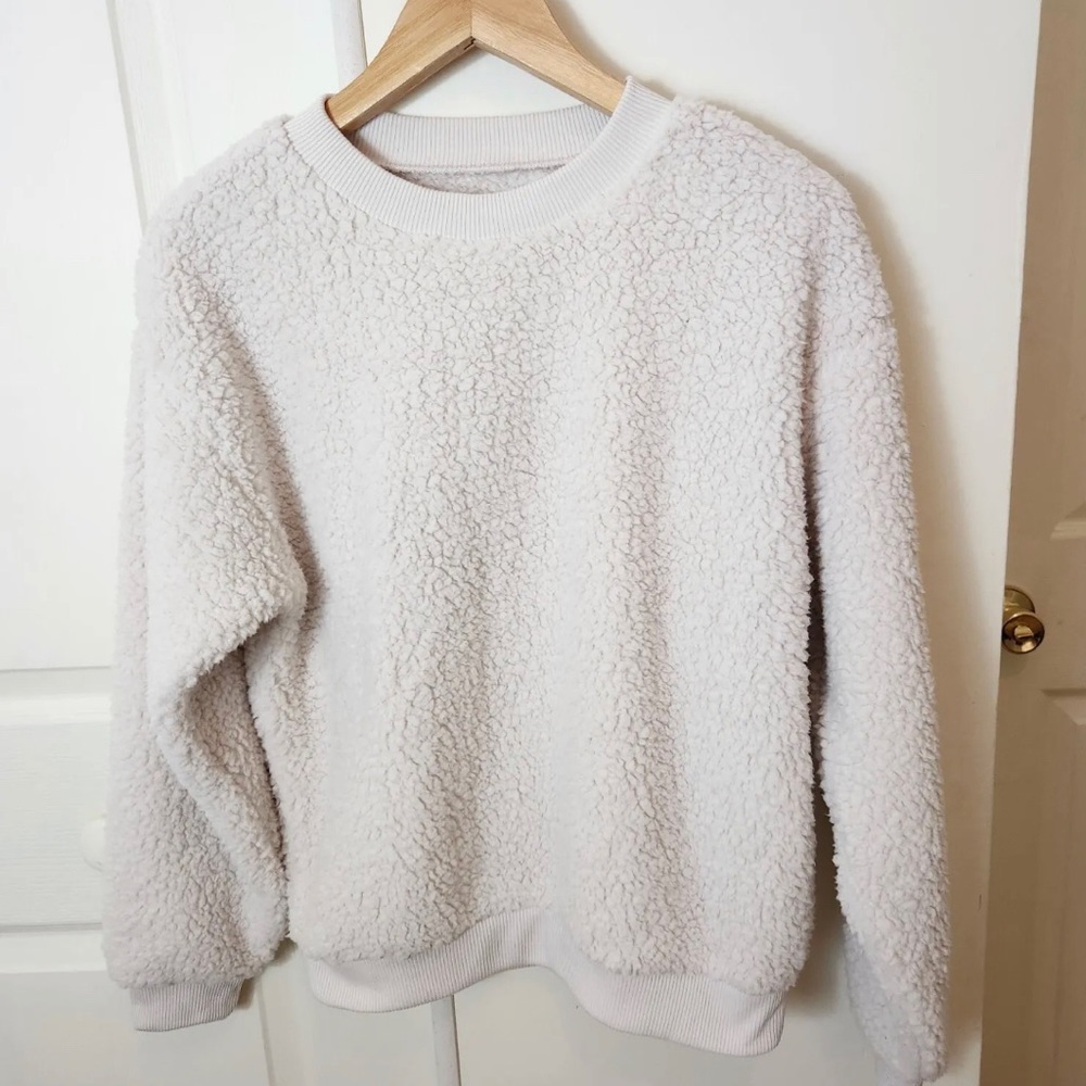American Eagle Womens Sweatshirt Sherpa Cream
